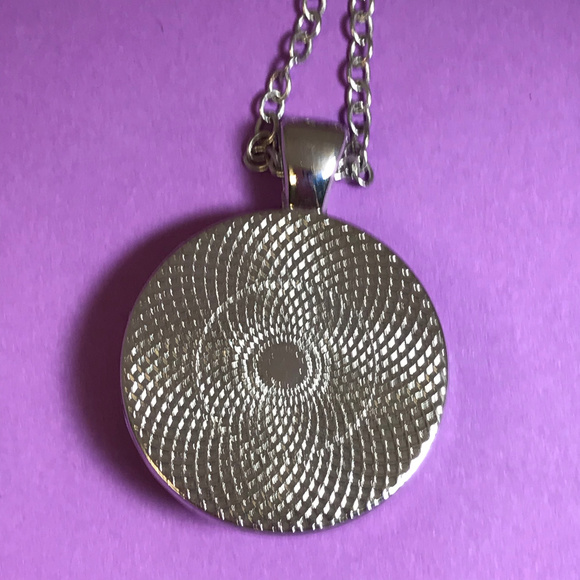 The Breakfast Club Bizarre Quote Necklace - Picture 4 of 5